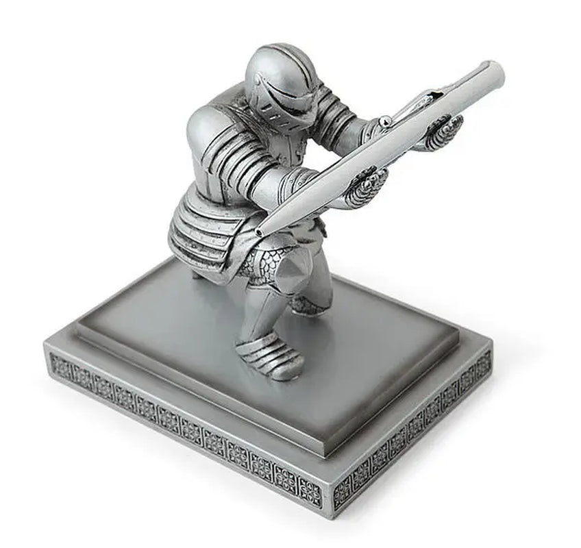 Knight Pen Holder Executive Soldier Figurine Pencil Stand for Office Accessories Pen Stand Desk Organizer Pencil Holder