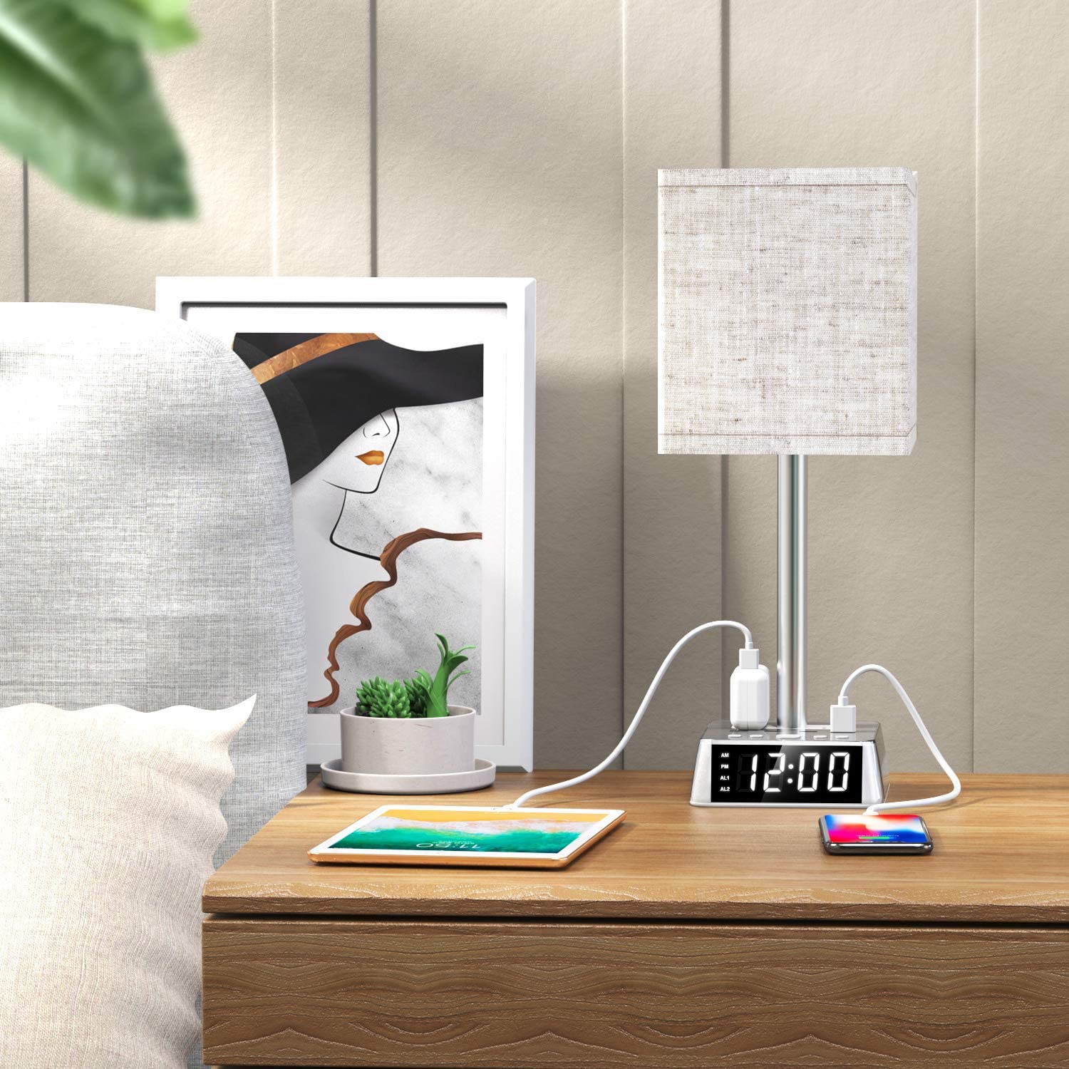Table Lamp, 4 USB Ports &amp; AC Power Outlets, Alarm Clock DC-THE CEO