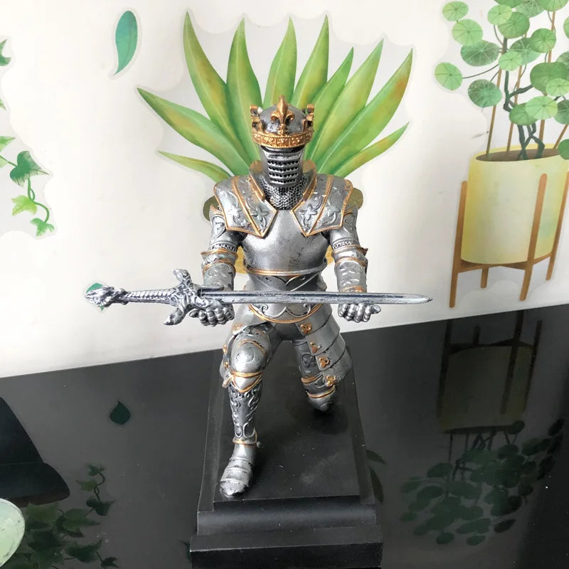 Knight Pen Holder Executive Soldier Figurine Pencil Stand for Office Accessories Pen Stand Desk Organizer Pencil Holder